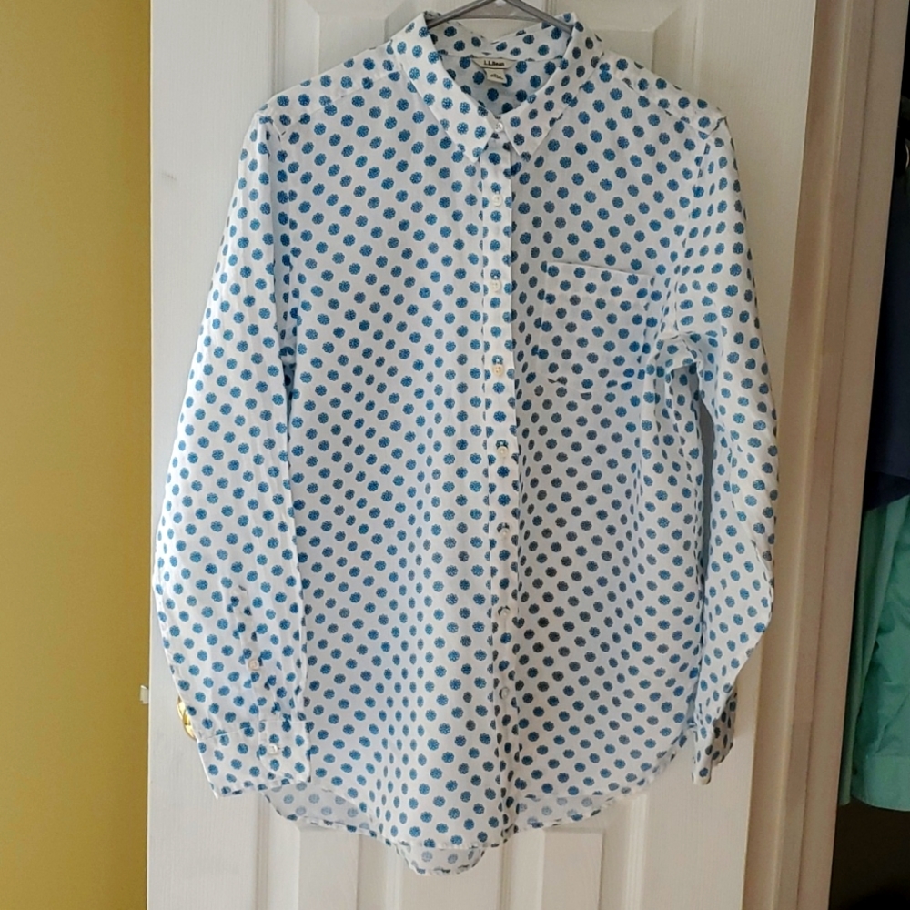 LL Bean size Large women's blouse.